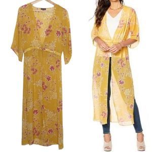 Vince Camuto's floral getaway duster yellow orange size Small